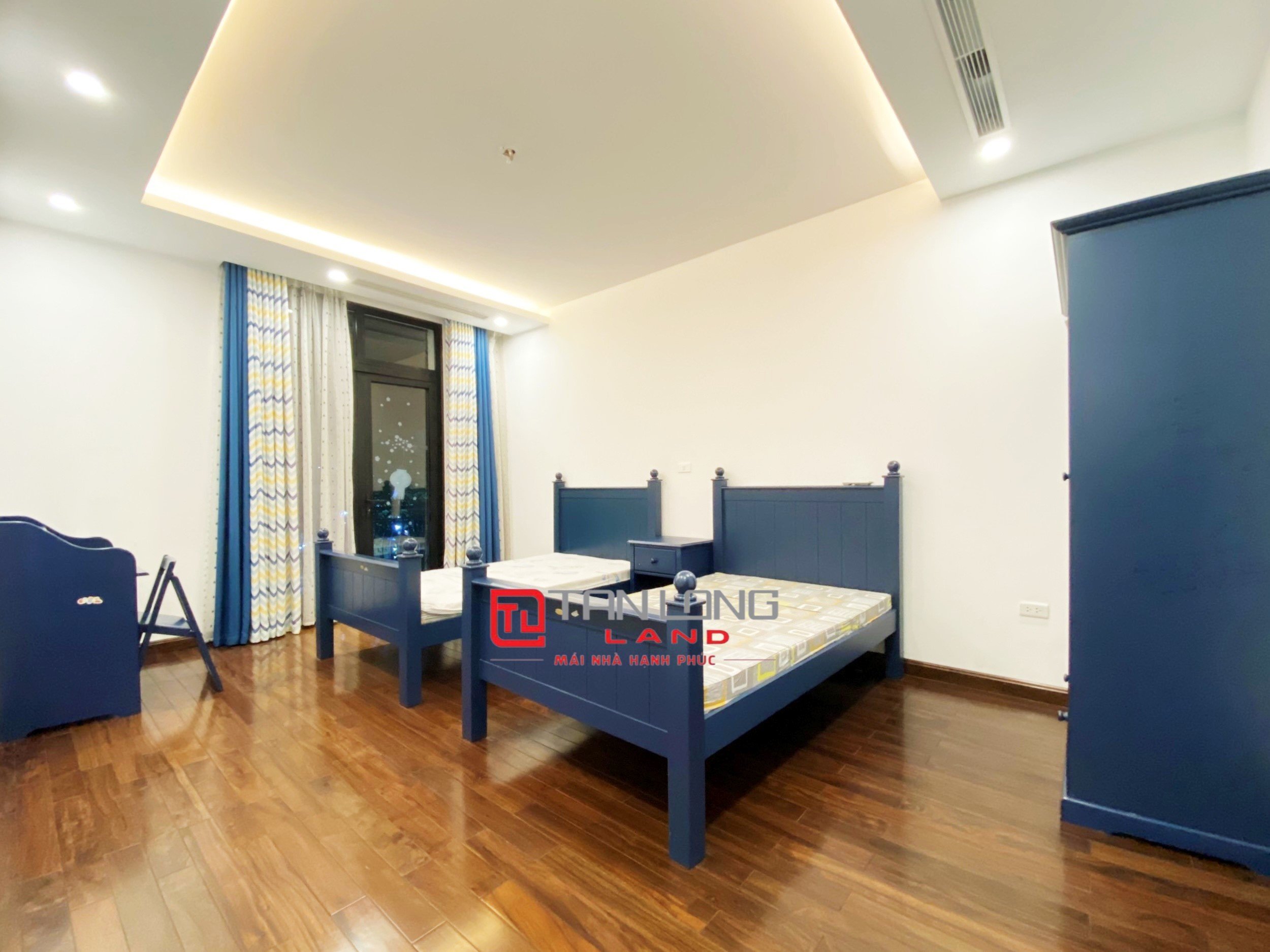 Modern furniture house for rent in Nguyet Que 8