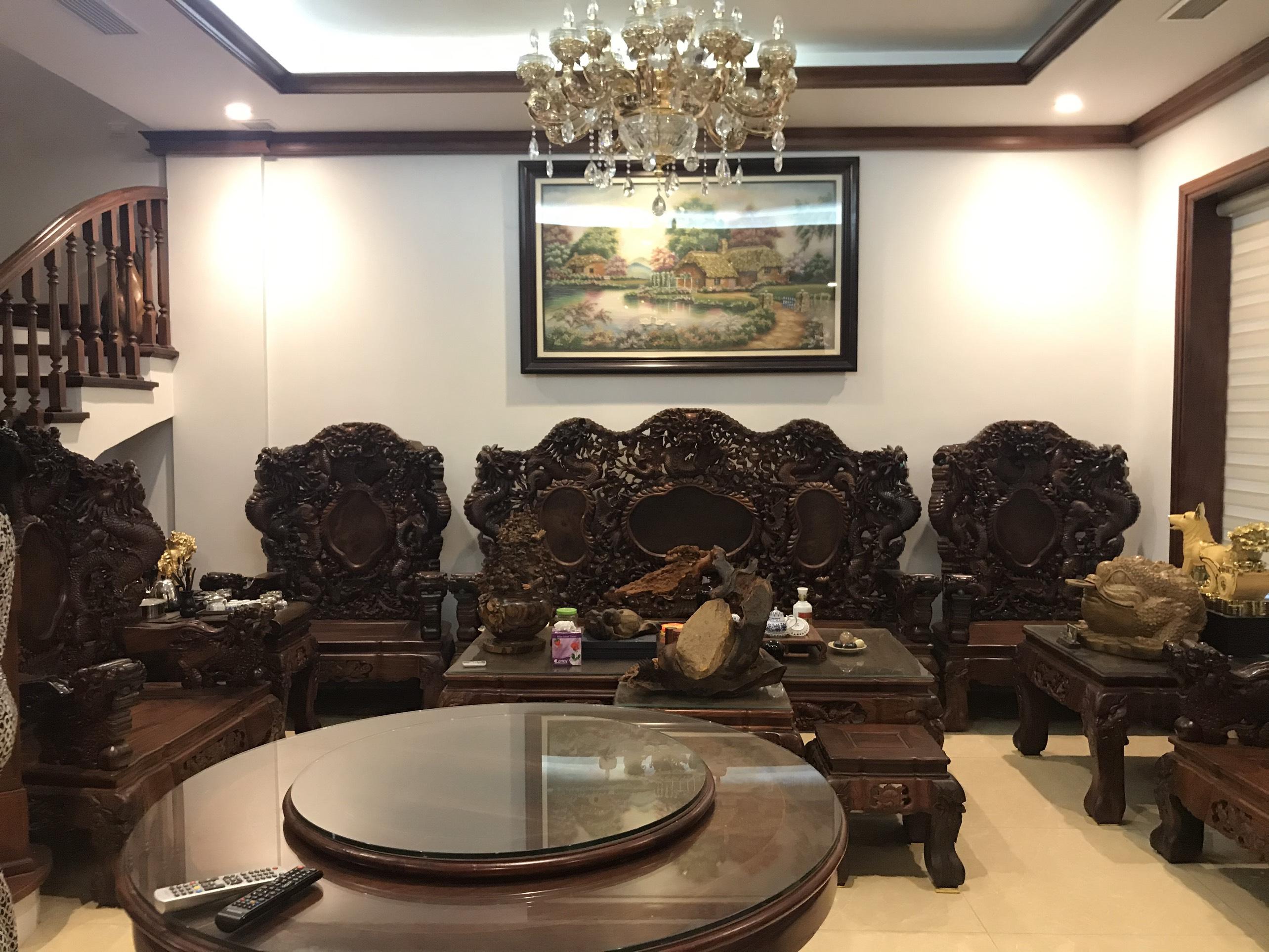 Villa for rent with high class furnished in Anh Dao 10 - Vinhomes Riverside